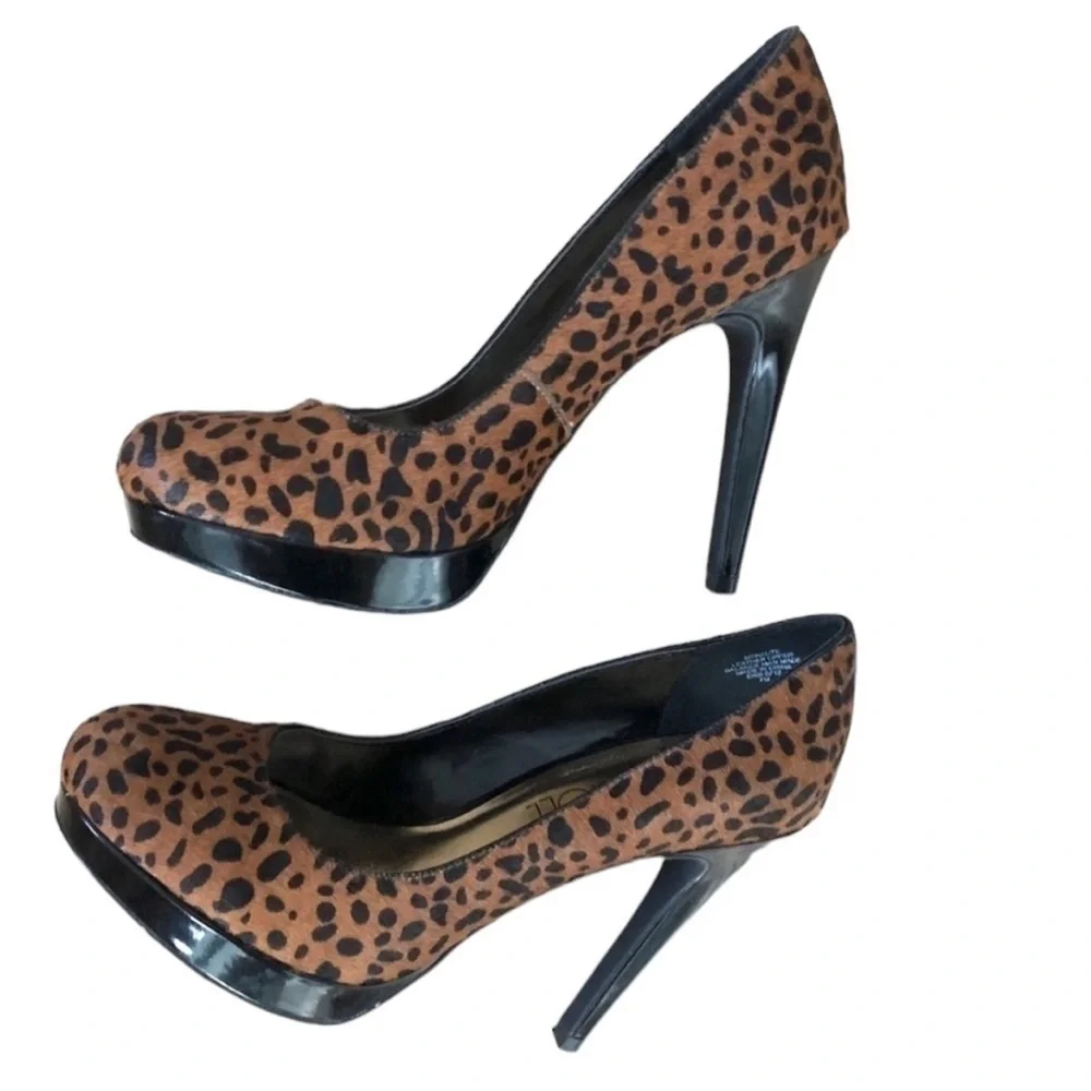 Via Neroli Mthaute Calf Hair Cheetah Leather Pump Heels Size 7